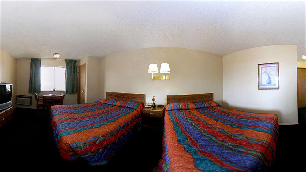 Econo Lodge Inn & Suites Santa Fé Extérieur photo
